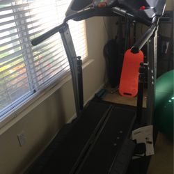 Bow flex TreadClimber TC100