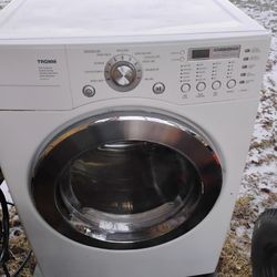 LG Tromm Dryer For sale 