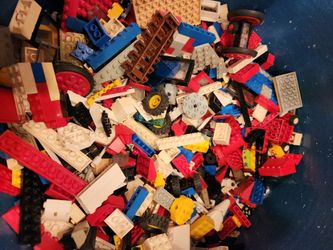 ANTIQUE LEGO'S & ANTIQUE BUCKET