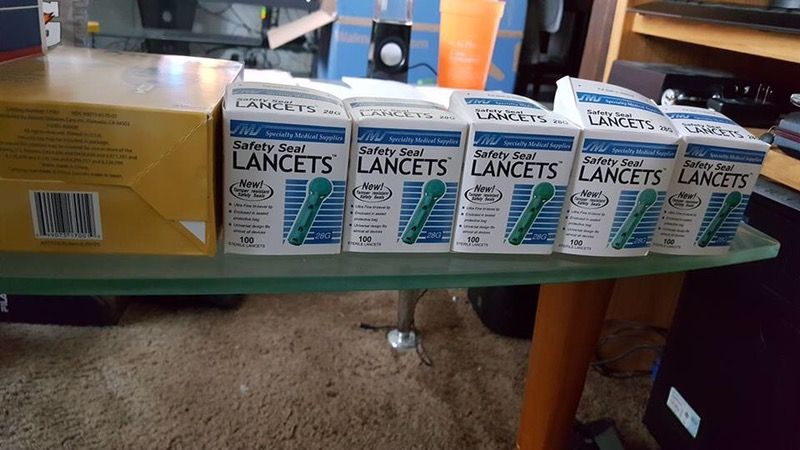 Glucose meter and Lancets