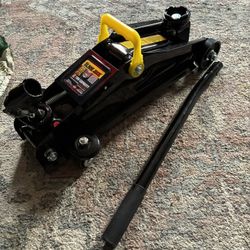Black Jack 2 Ton Hydraulic Trolley Jack 