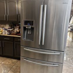 Samsung Refrigerator 