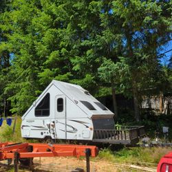 2014 Rockwood premier Collapsing RV