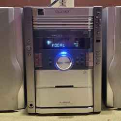 Sharp XL-HF505 stereo system with speakers. Working perfectly