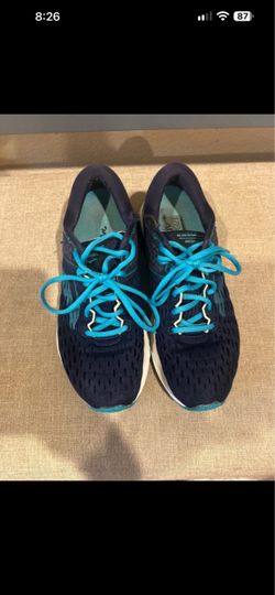 Brooks Ravenna Running Shoes, size 9.5