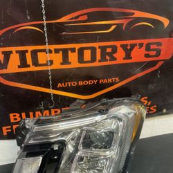 FORD EXPEDITION 2018-2021 LH HEADLIGHT HALÓGEN OEM