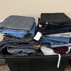 LEVIS LEVIS LEVIS