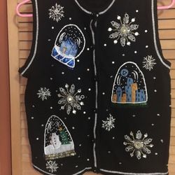 Christmas vest and skirt outfit size Small