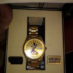 Seiko Gold Mickey Mouse Watch 
