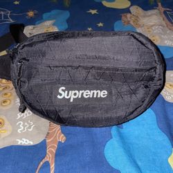 Supreme Waist Bag FW18 Black