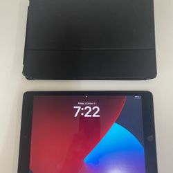 Apple IPad 7th Generation 32GB+ Case And Cellular