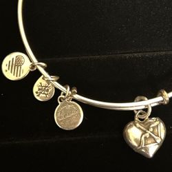 Heart Bangle