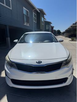 2017 KIA Optima