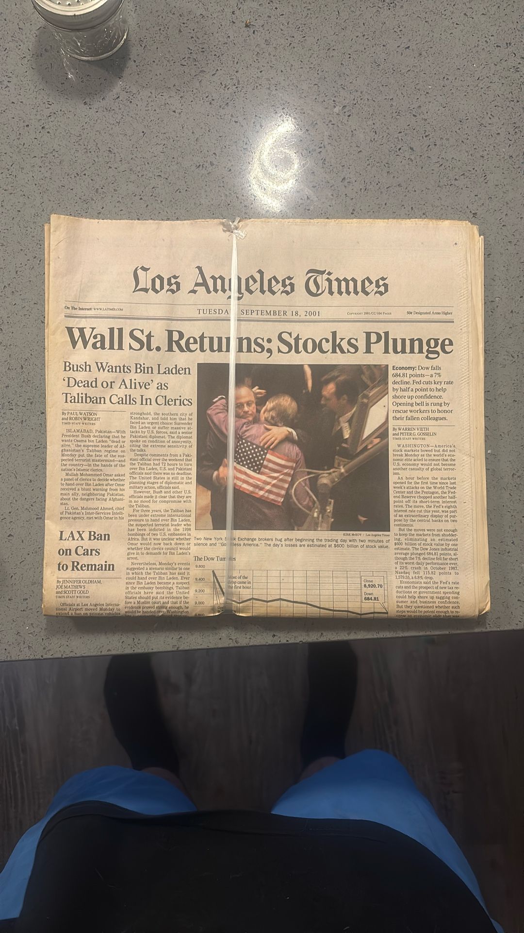LOS ANGELES TIMES - 9/18/2001 - Wall St. Returns; Stocks Plunge