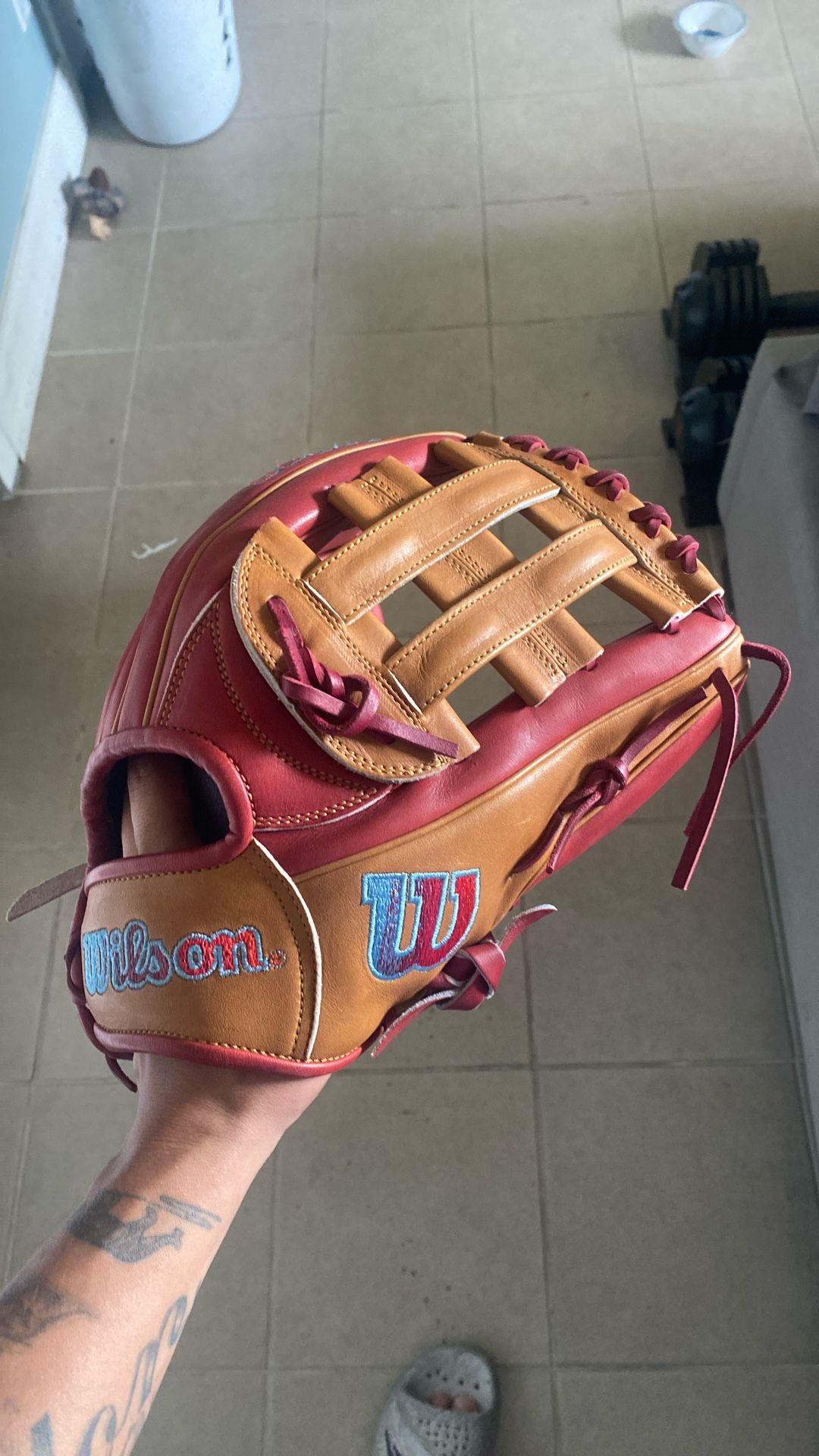 Wilson A2000