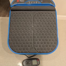 lifepro Vibrating Plate. Slanted Plug In