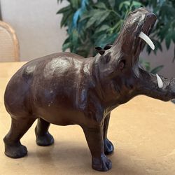Large Vintage Hippo Sculpture – 12” Decorative Piece