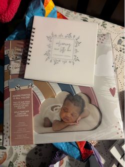 Baby scrapbook and pregnancy journal