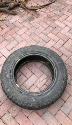 One Good & Year tire wrangler P235/65/17 235/65/17 235-65-17