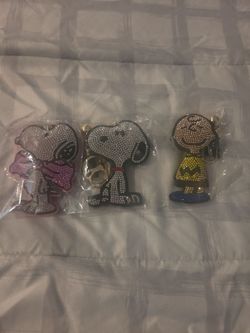 Snoopy & Charlie brown key chains