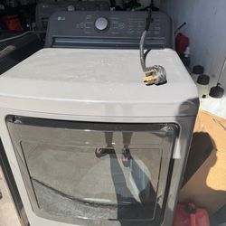 LG Electric Dryer