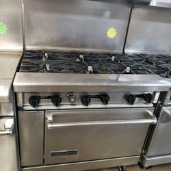 Used American 36"L Range With 6-Burners And Standard Oven Natural Gas 