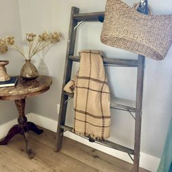 Vintage Ladder Home Decor 