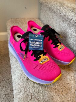Brand new Sketchers shoes