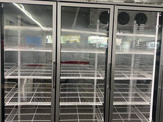 5 Doors Walk In Cooler