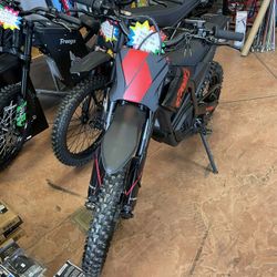 2025 - Strike Shadow 60 V