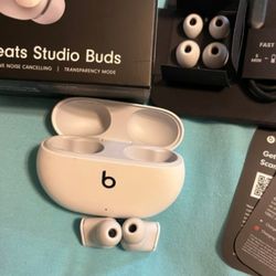 Beats Studio Buds - True Wireless Noise Cancelling Earbuds - Compatible with App