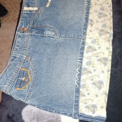 Denim Skirt!! Cute