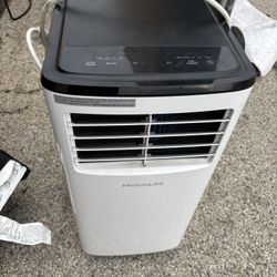 Frigidaire Portable Air Conditioner 