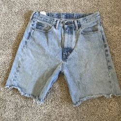 Levi’s Jorts 