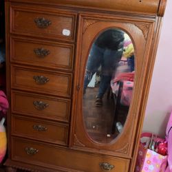 Real Wood Dresser With Mirror