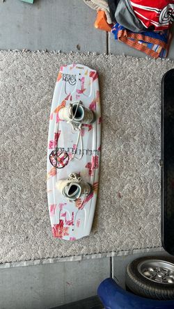 134 women’s wakeboard