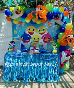 Baby shark table