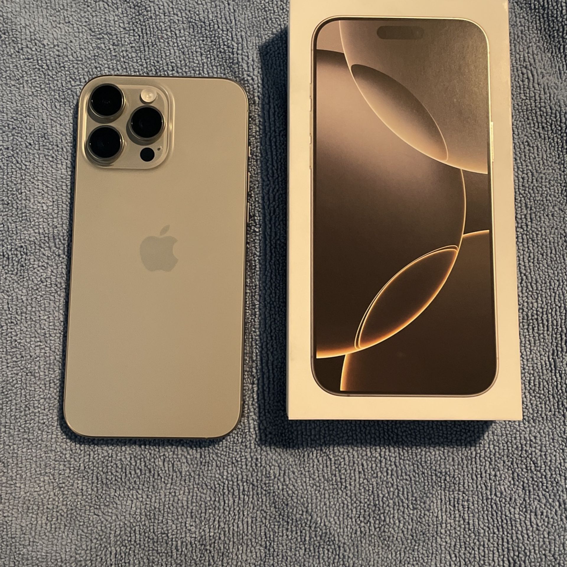 iPhone 16 Pro Max