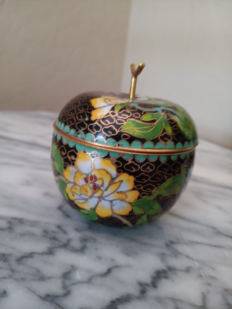 $19 Vintage Cloisonne Enamel Floral Apple 3" Beautiful Condition