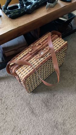 Picnic basket