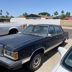 1982 Ford Granada