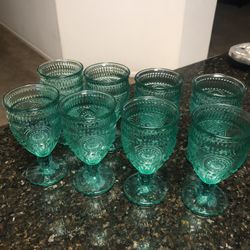 Pioneer Woman Goblets/Glasses Qty-8
