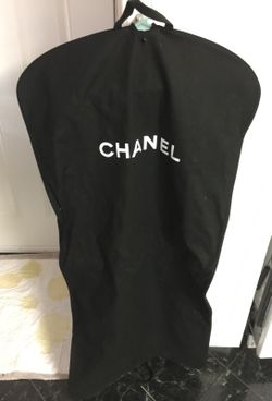 Channel garment bag new very good condition. Never used