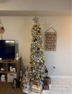 Christmas tree. 🎄