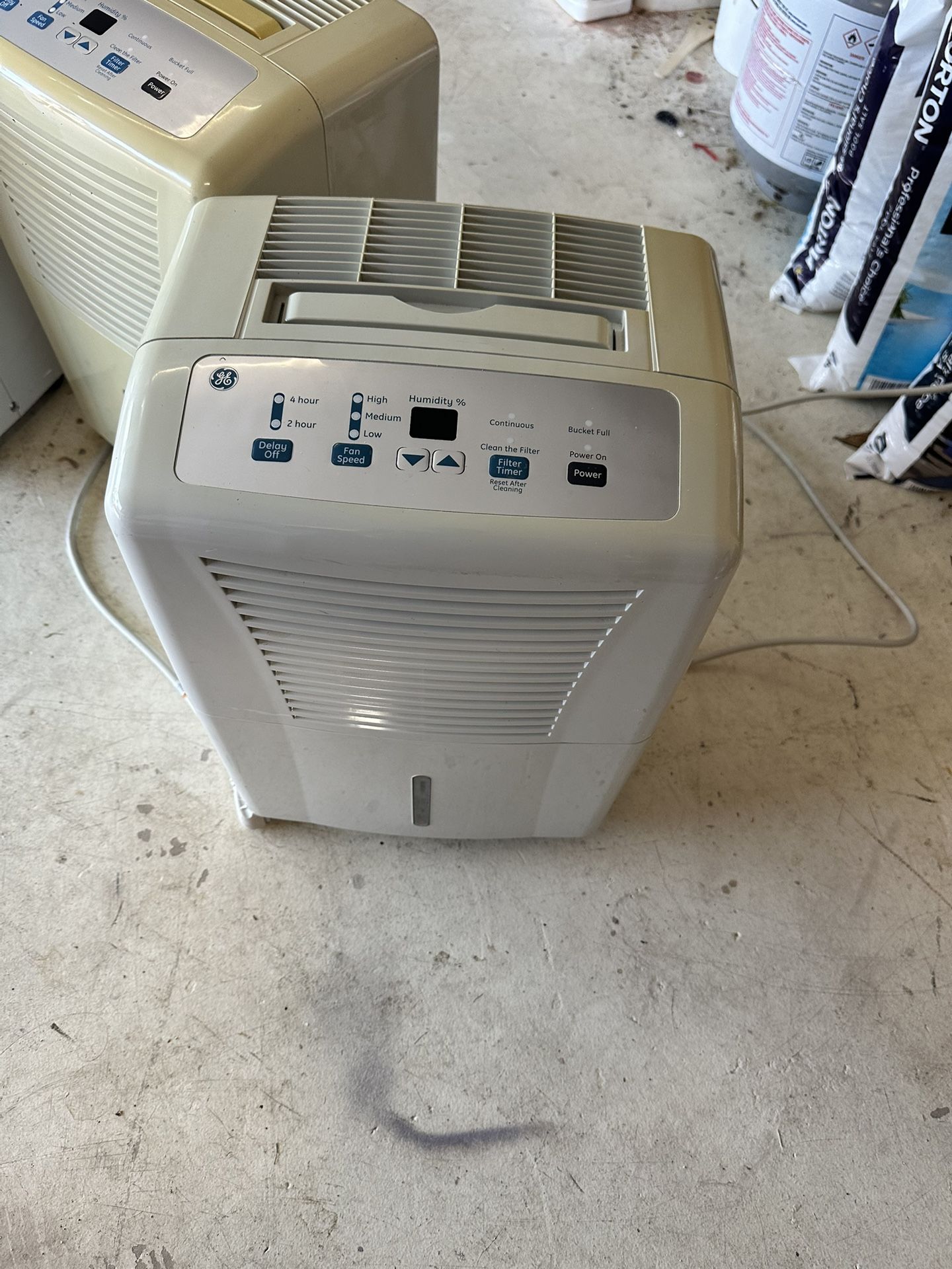 Dehumidifier