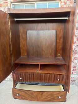 Armoire