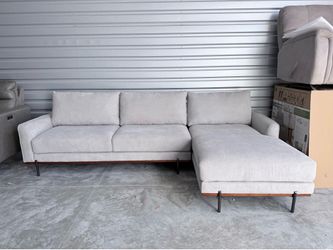 BRAND NEW Fabric Sofa Chaise Sectional, Light Gray