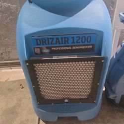 Dehumidifier And Blower 