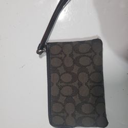 Coach Like New Authentic Zipper Wallet