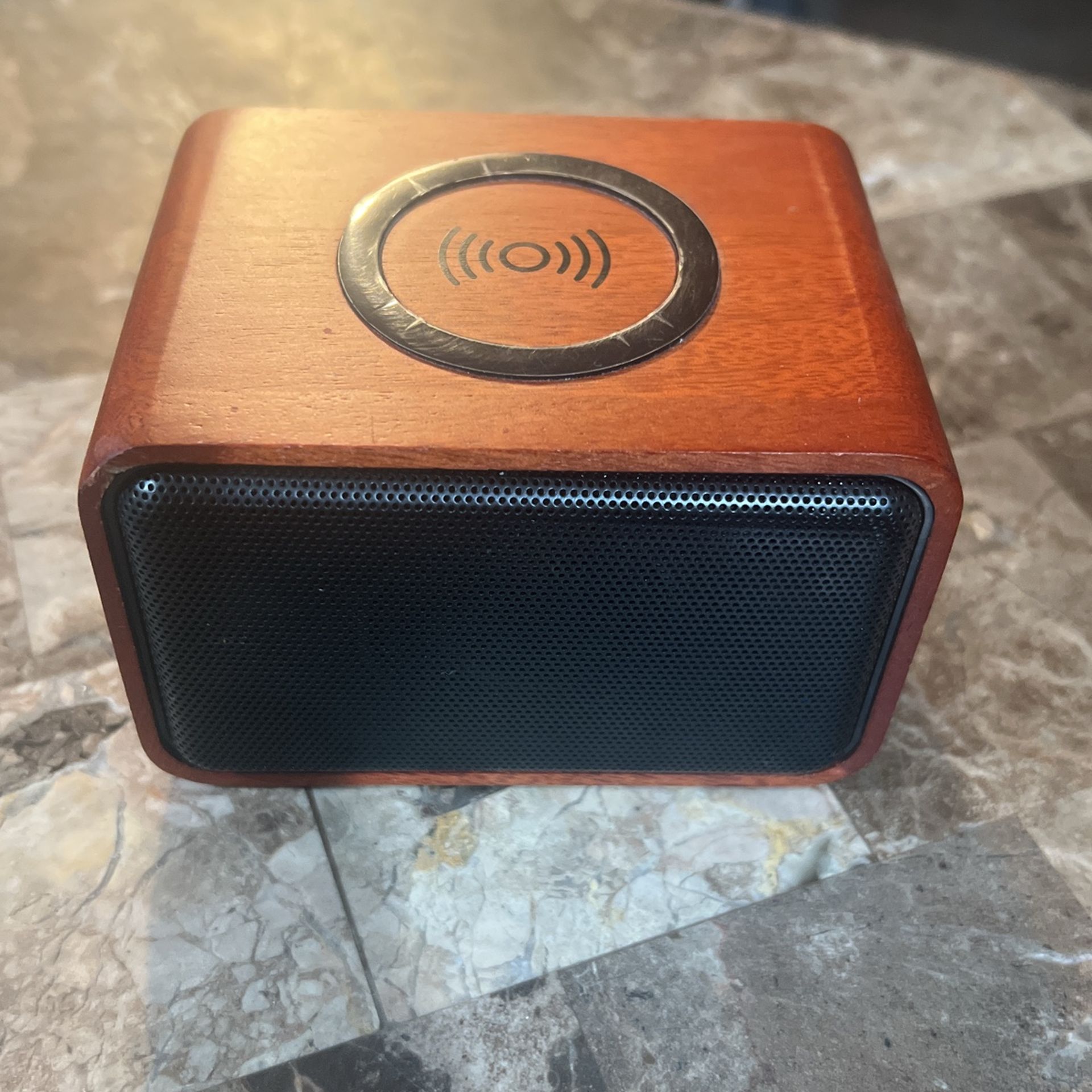 Wooden Bluetooth Speaker